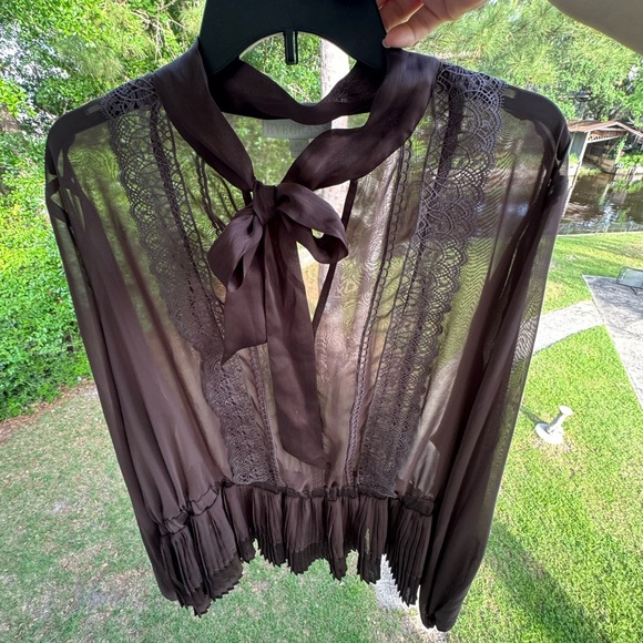Sheer brown tie neck blouse size 2x - Picture 8 of 8
